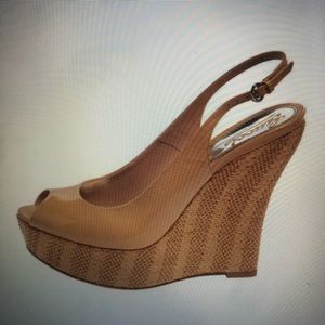 Gucci Patent Slingback Sandals